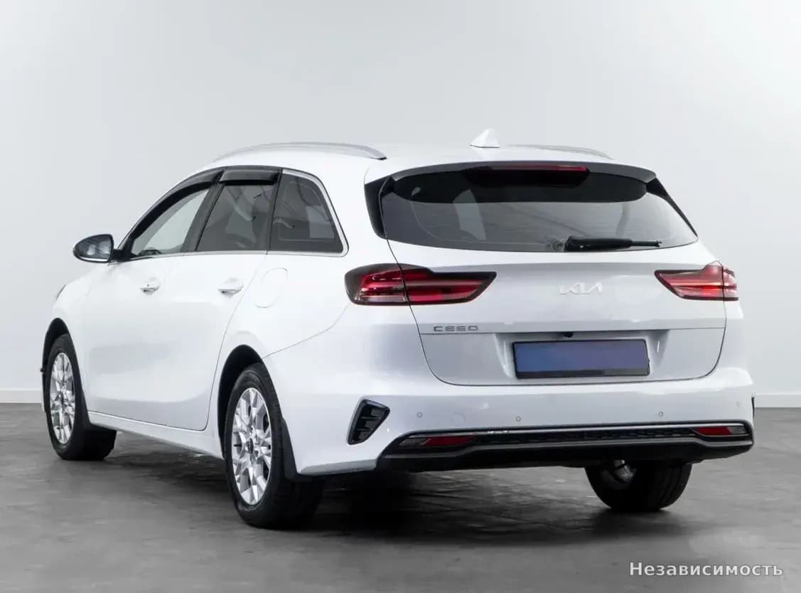 Новый KIA Ceed SW III Рестайлинг — фото 4