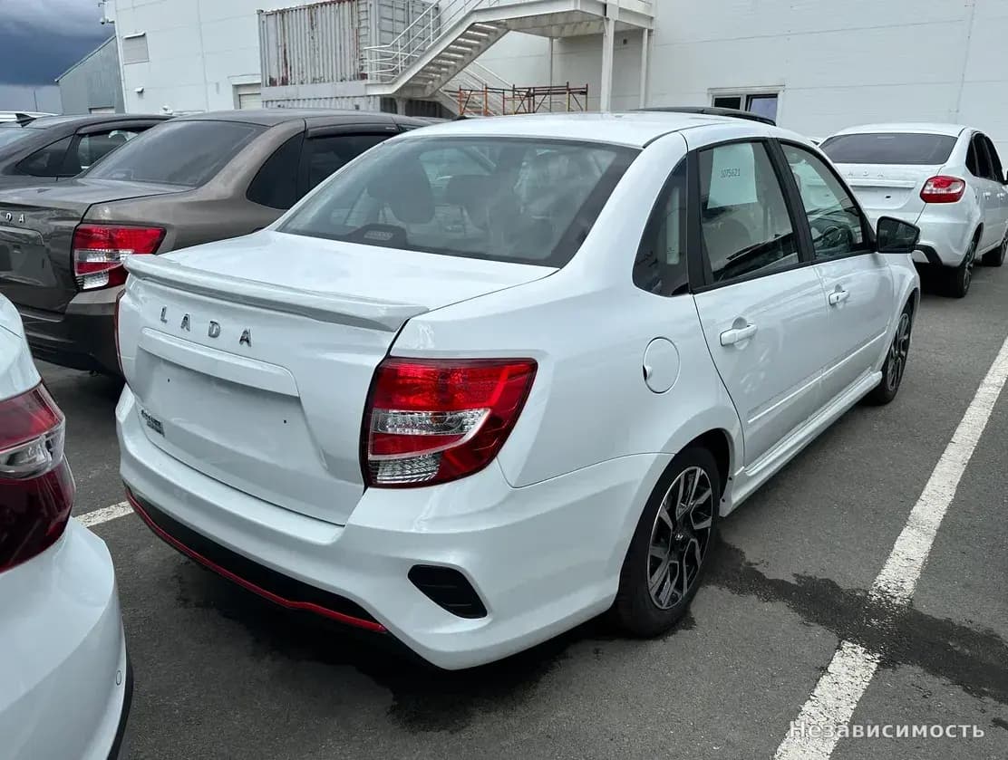 Новый Lada Granta Sportline I Рестайлинг — фото 5