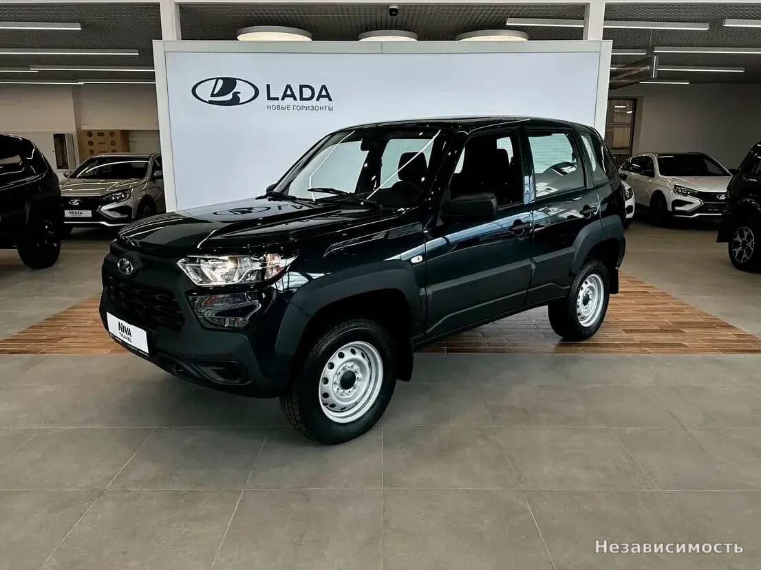 Новый Lada Niva Travel I — фото 1