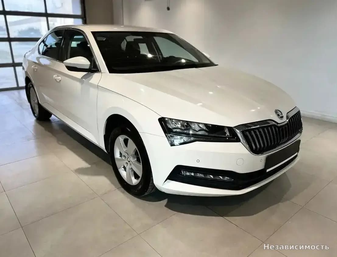 Новый Skoda Superb III Рестайлинг — фото 1