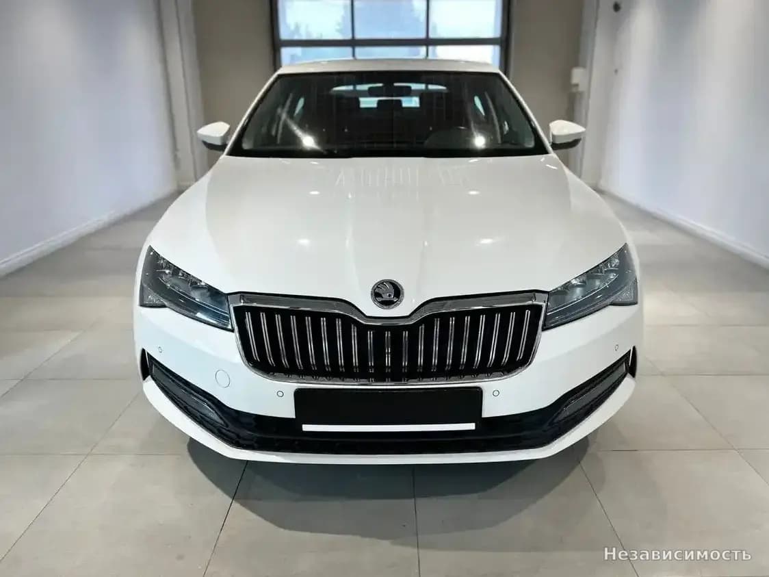 Новый Skoda Superb III Рестайлинг — фото 2