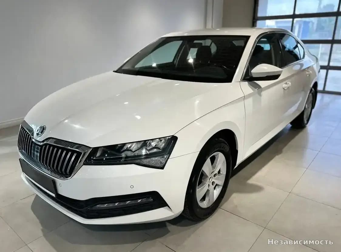Новый Skoda Superb III Рестайлинг — фото 3