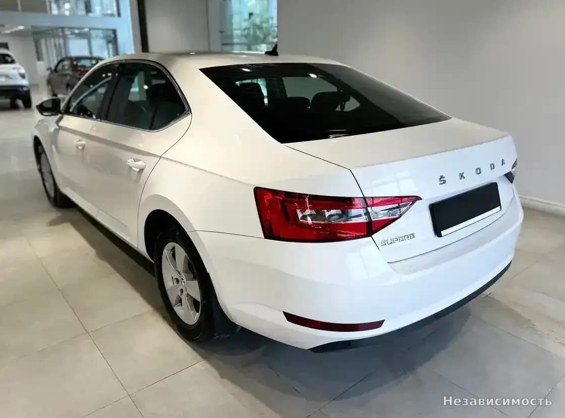 Новый Skoda Superb III Рестайлинг — фото 6