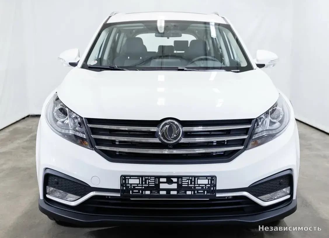 Новый Dongfeng 580 I Рестайлинг — фото 3