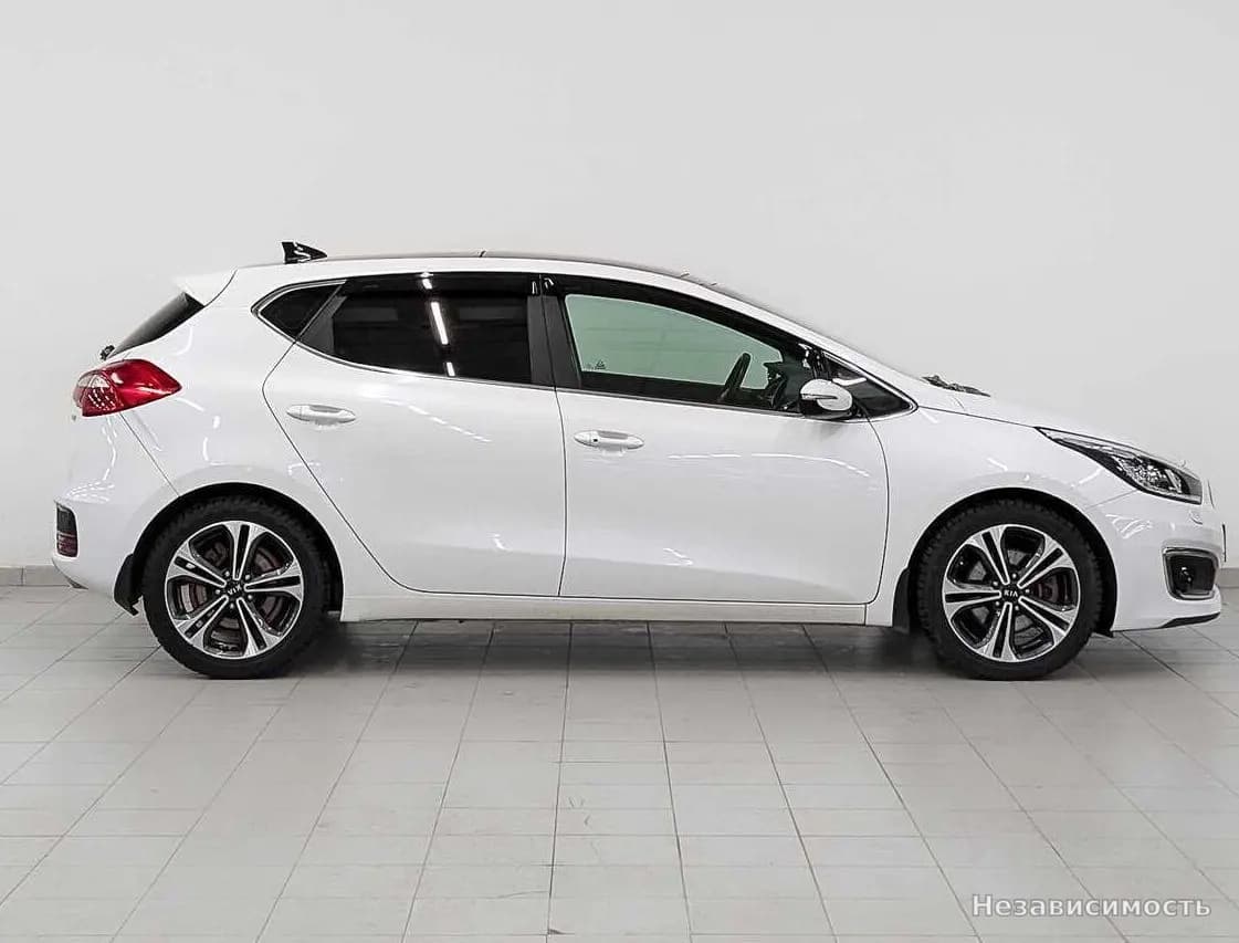 KIA Ceed 2017 с пробегом — фото 4