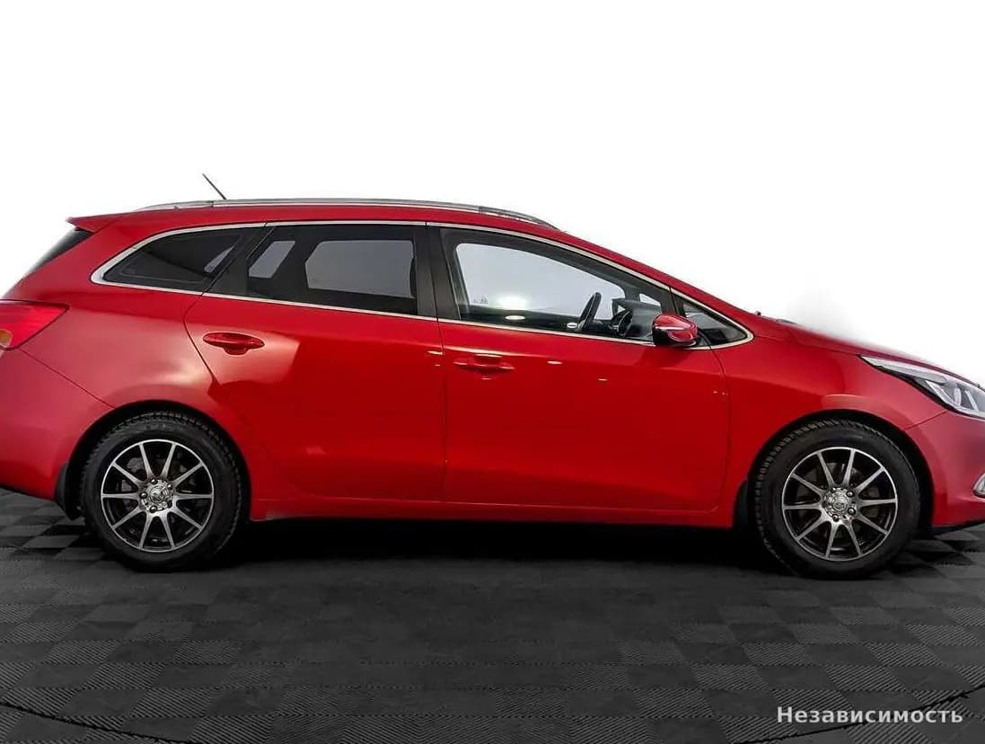 KIA Ceed 2014 с пробегом — фото 4