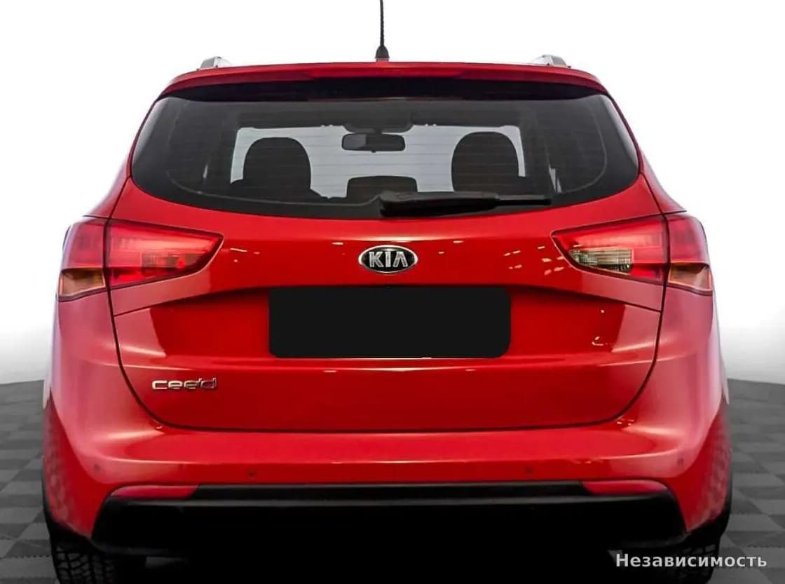 KIA Ceed 2014 с пробегом — фото 6