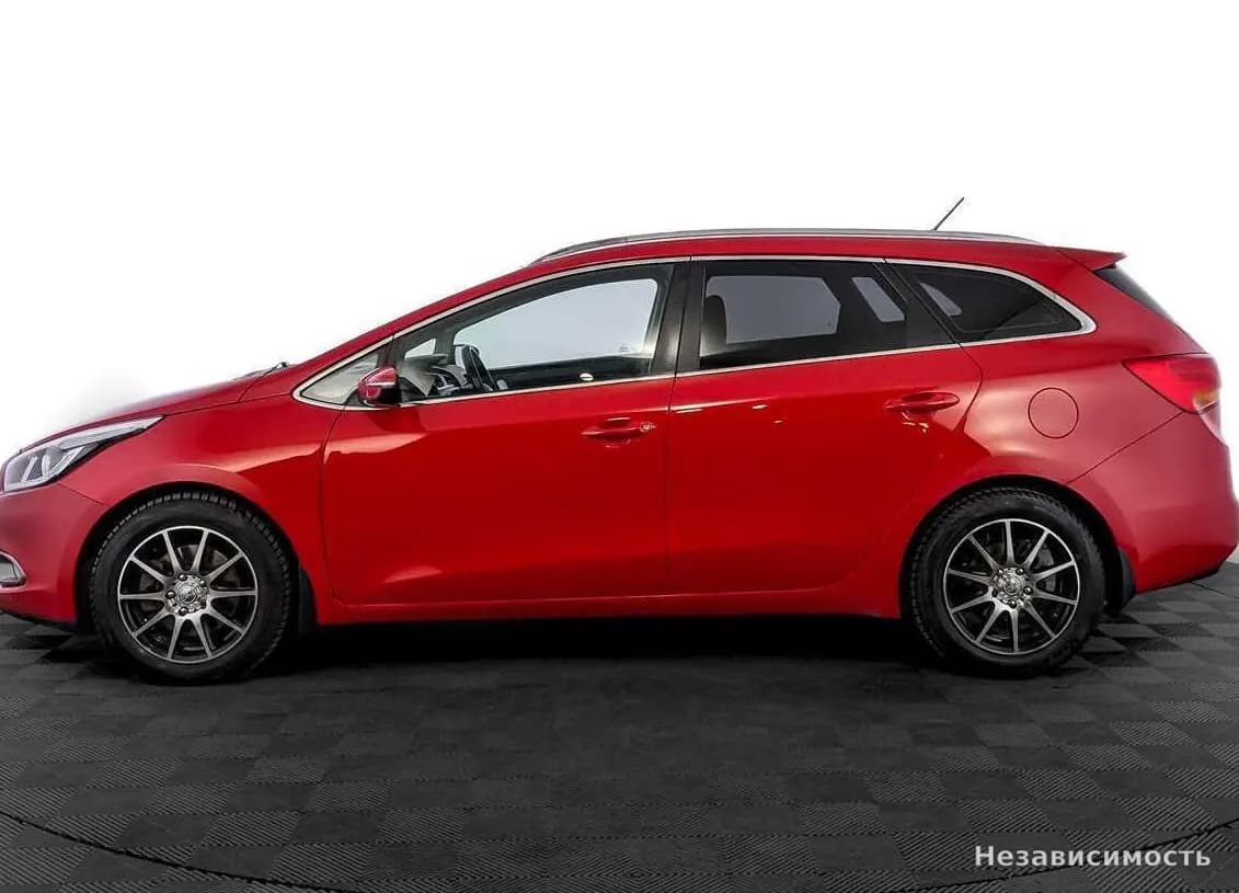 KIA Ceed 2014 с пробегом — фото 8