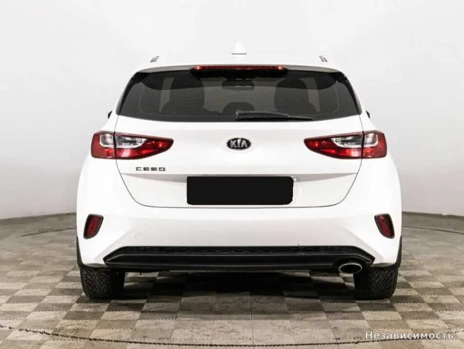 KIA Ceed 2019 с пробегом — фото 6