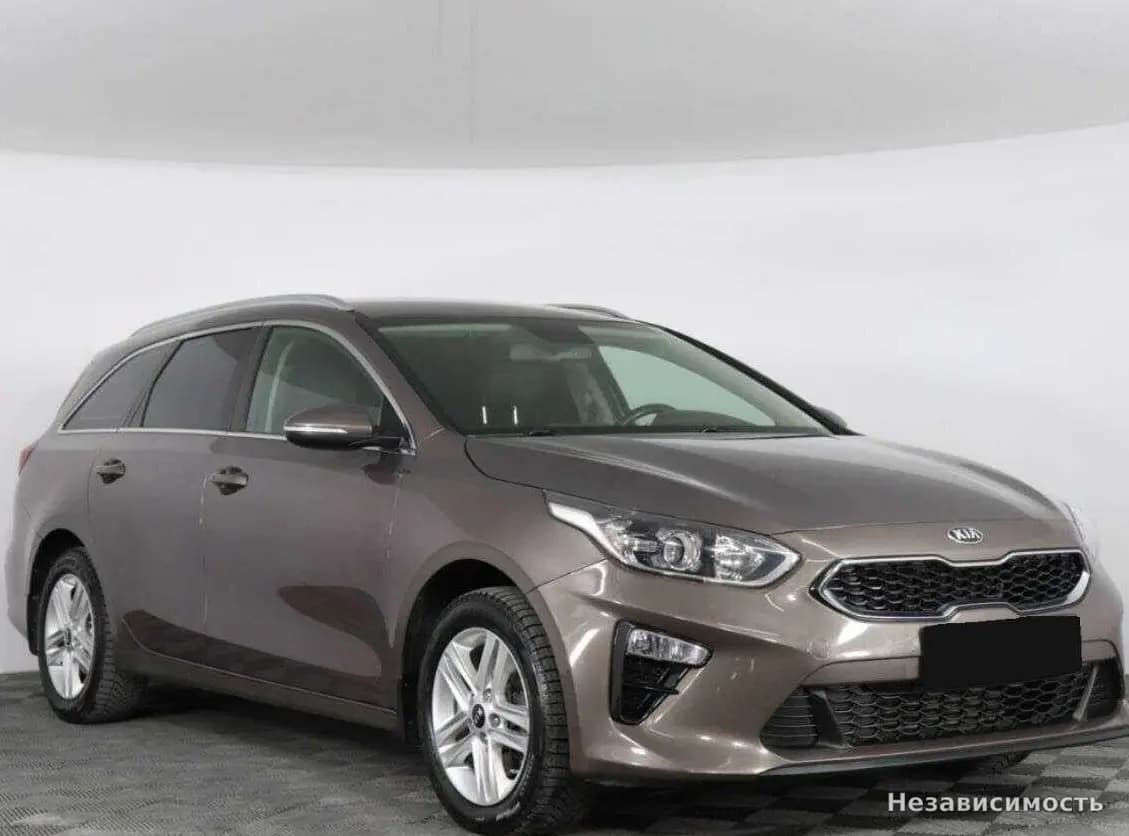 KIA Ceed 2019 с пробегом — фото 3