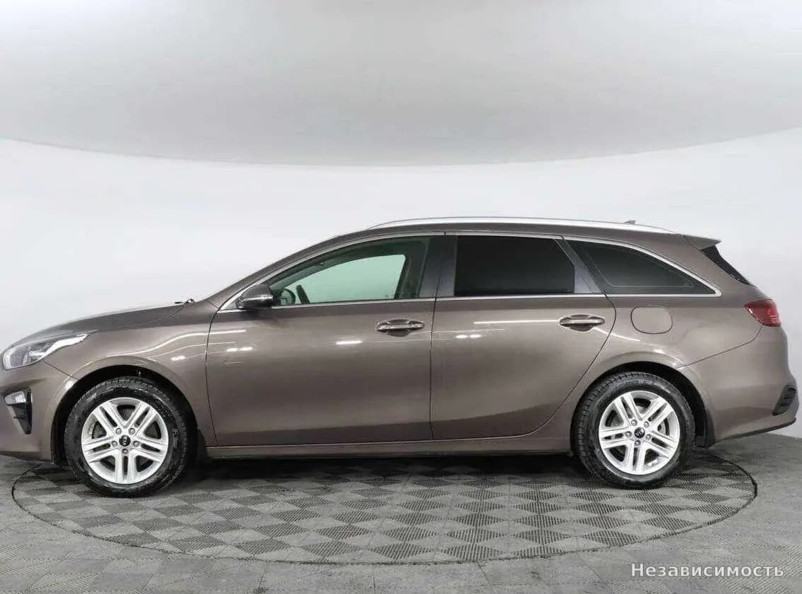 KIA Ceed 2019 с пробегом — фото 8