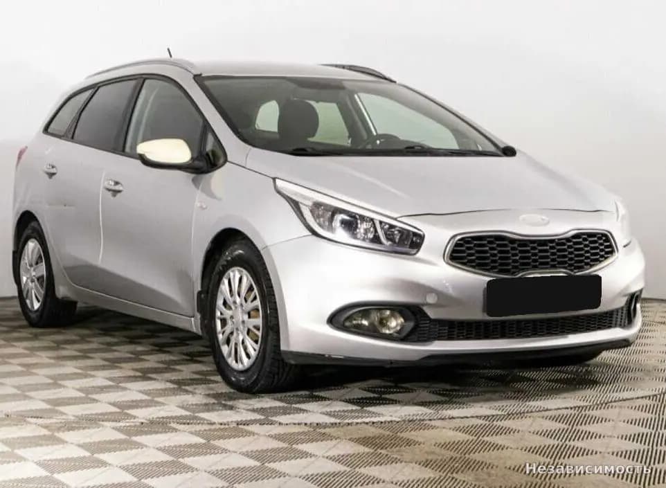 KIA Ceed 2012 с пробегом — фото 3