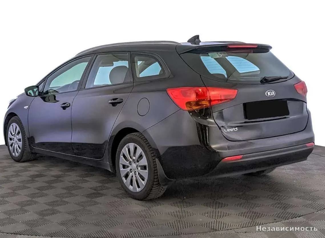 KIA Ceed 2017 с пробегом — фото 7