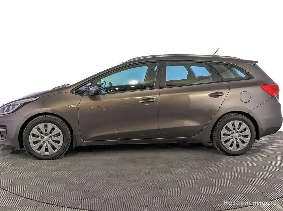 KIA Ceed 2015 с пробегом — фото 8