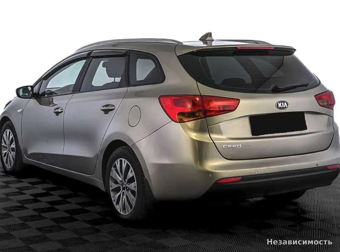 KIA Ceed 2017 с пробегом — фото 7