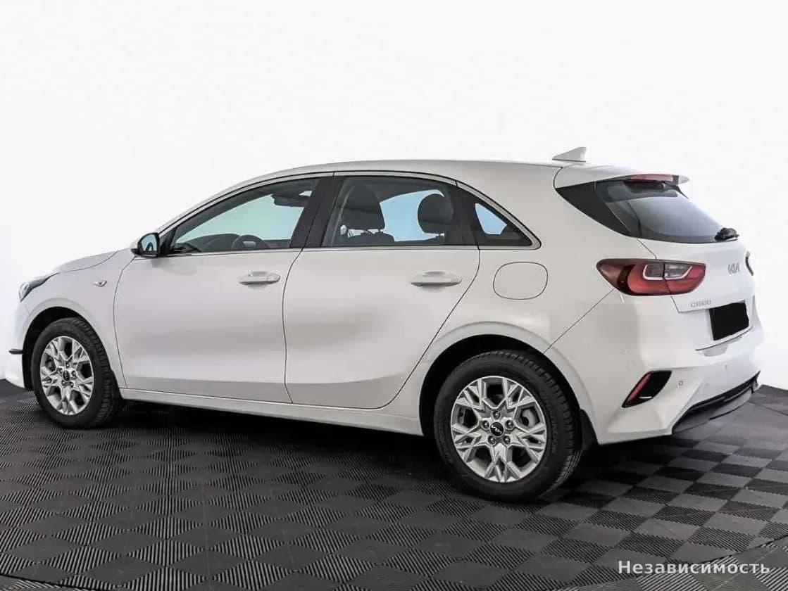 KIA Ceed 2022 с пробегом — фото 7