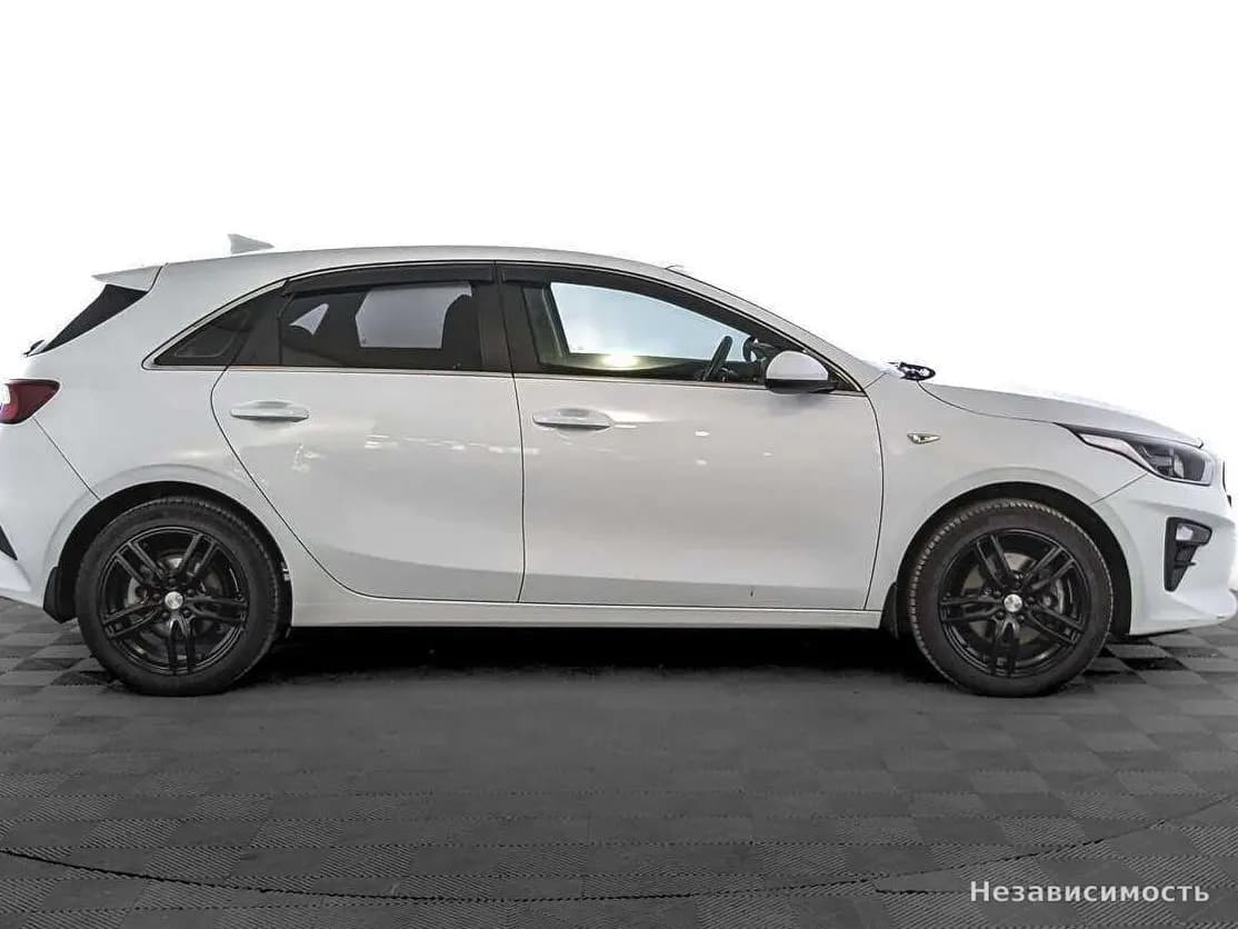 KIA Ceed 2018 с пробегом — фото 4