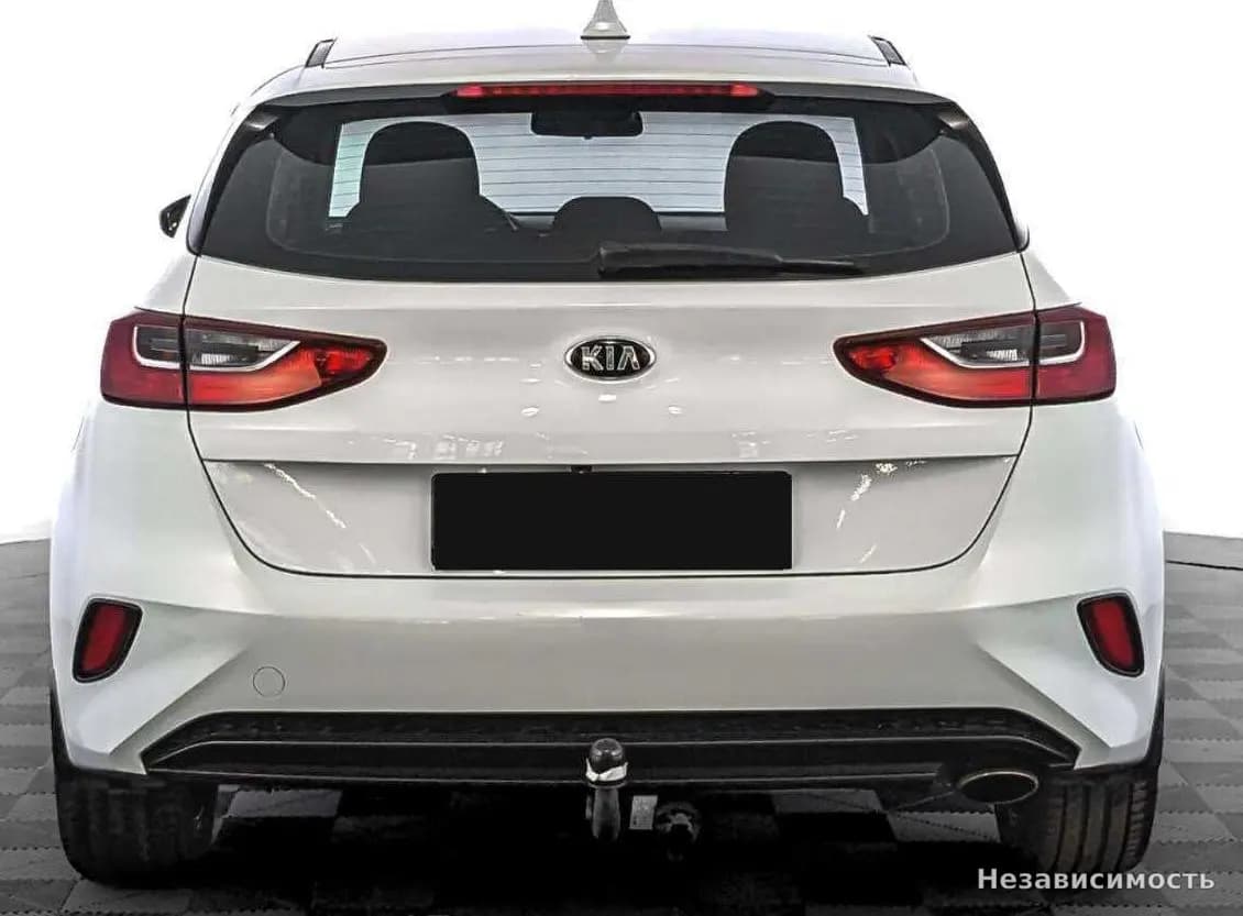 KIA Ceed 2018 с пробегом — фото 6