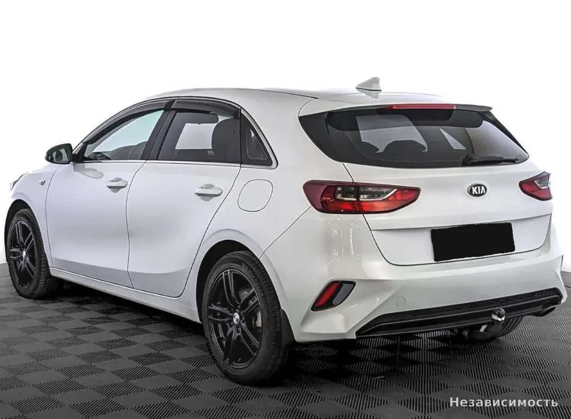 KIA Ceed 2018 с пробегом — фото 7