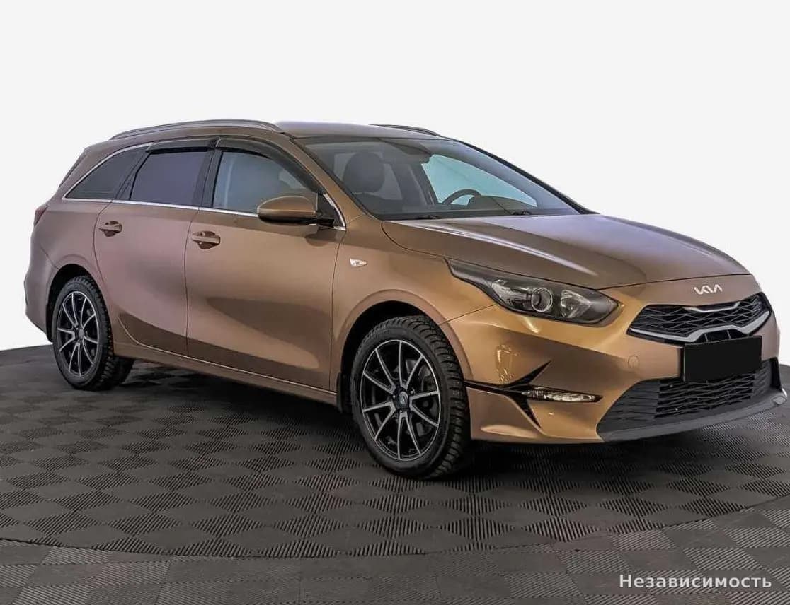 KIA Ceed 2021 с пробегом — фото 3