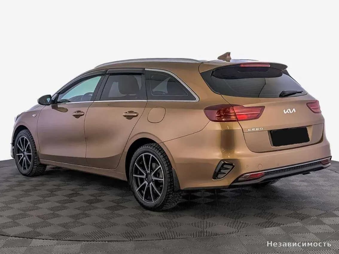 KIA Ceed 2021 с пробегом — фото 7