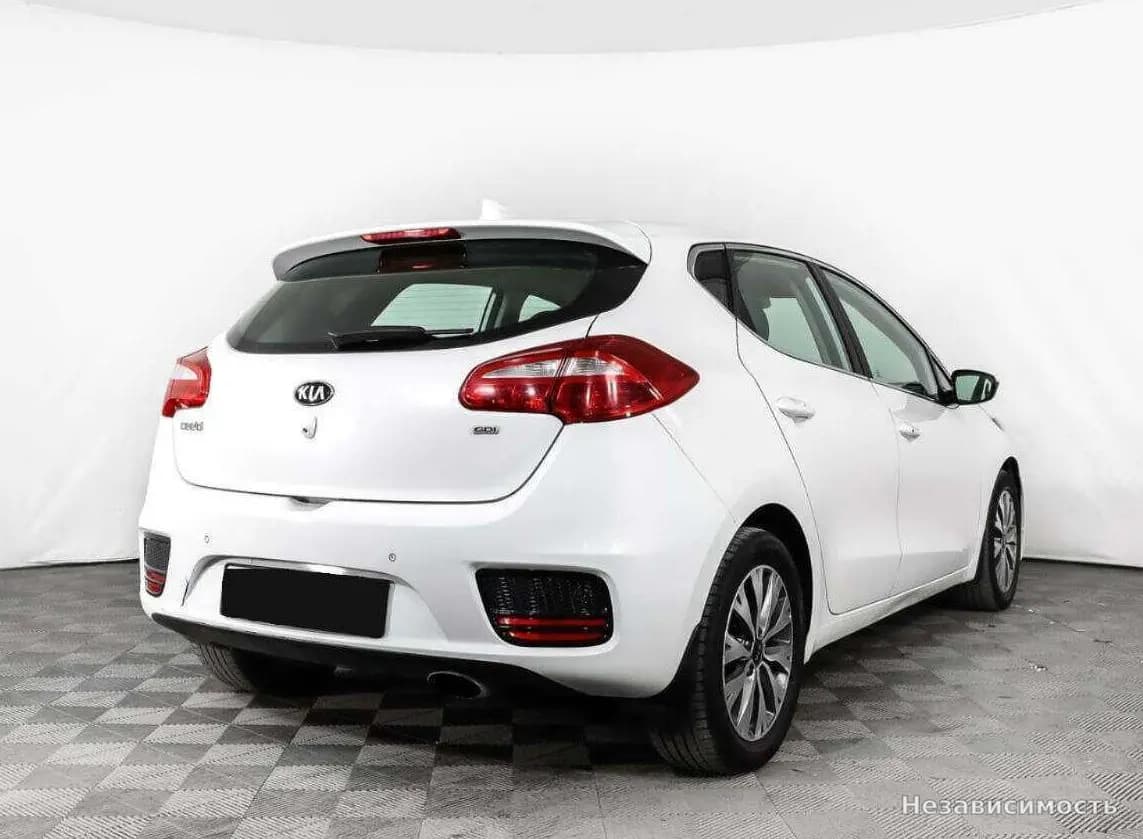 KIA Ceed 2018 с пробегом — фото 3