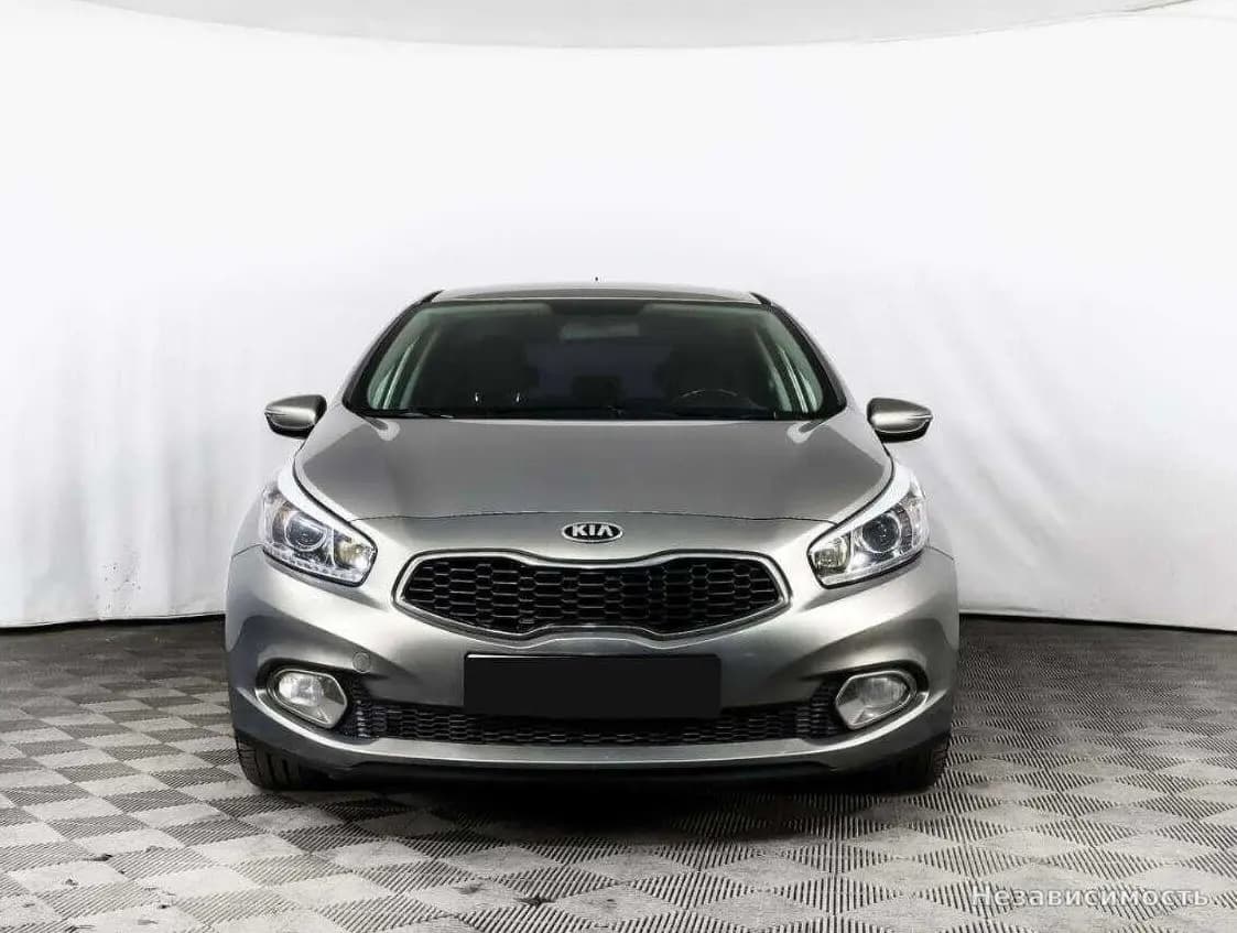 KIA Ceed 2014 с пробегом — фото 2
