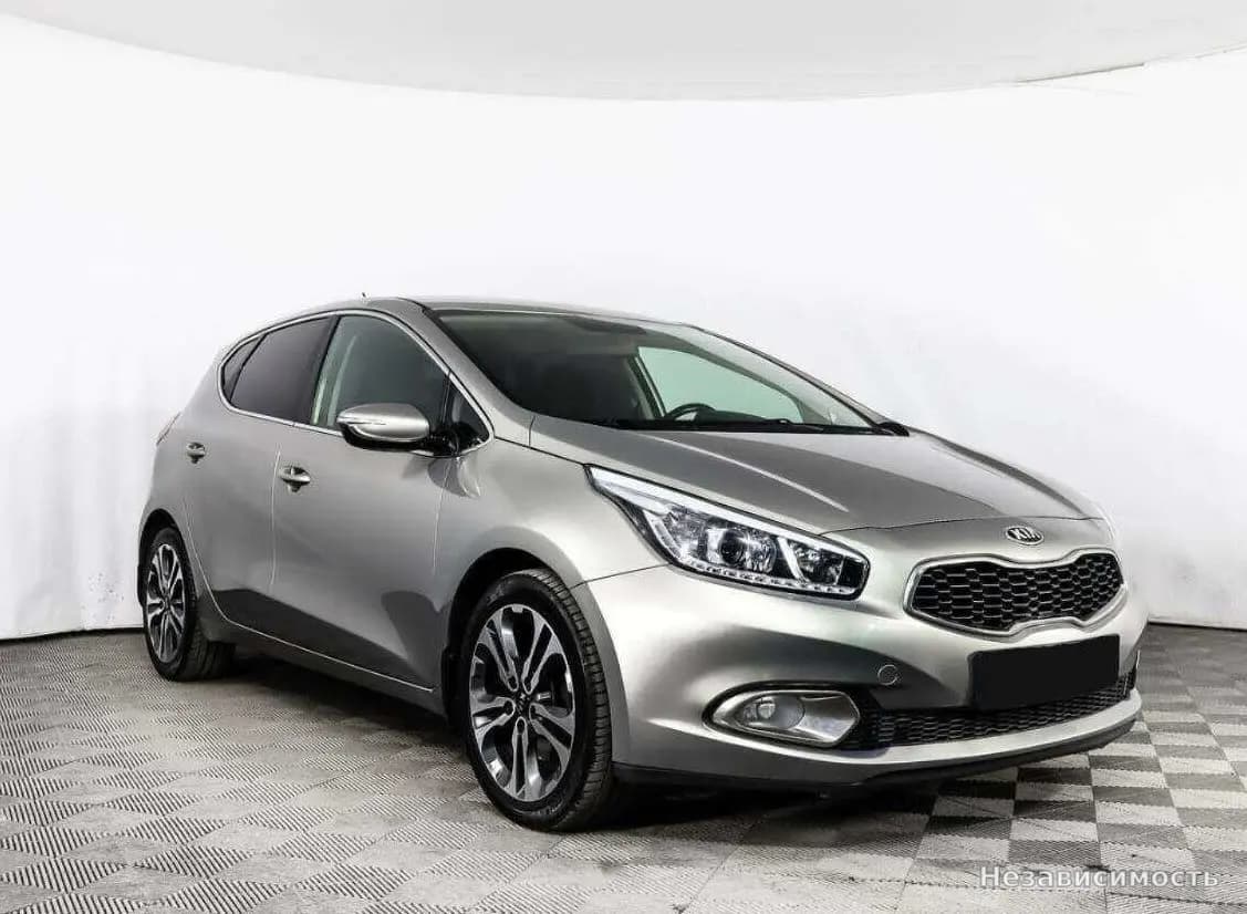 KIA Ceed 2014 с пробегом — фото 3