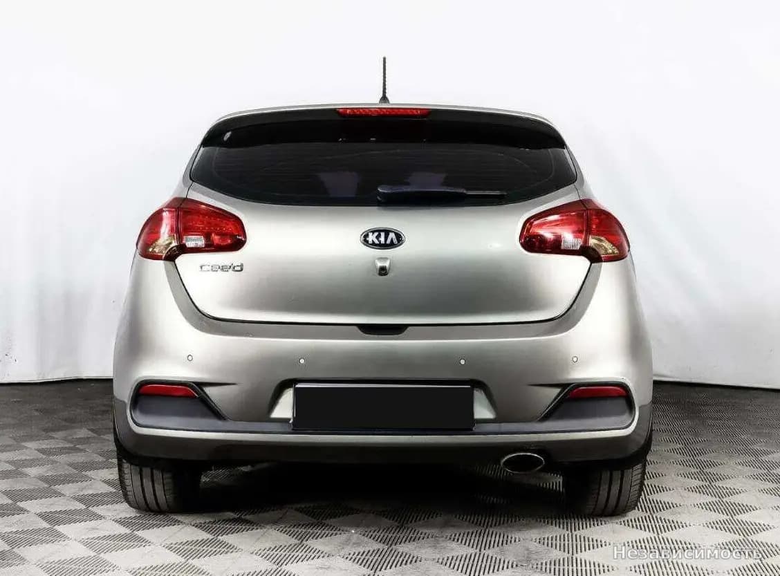 KIA Ceed 2014 с пробегом — фото 5