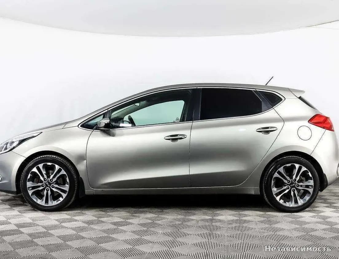 KIA Ceed 2014 с пробегом — фото 7