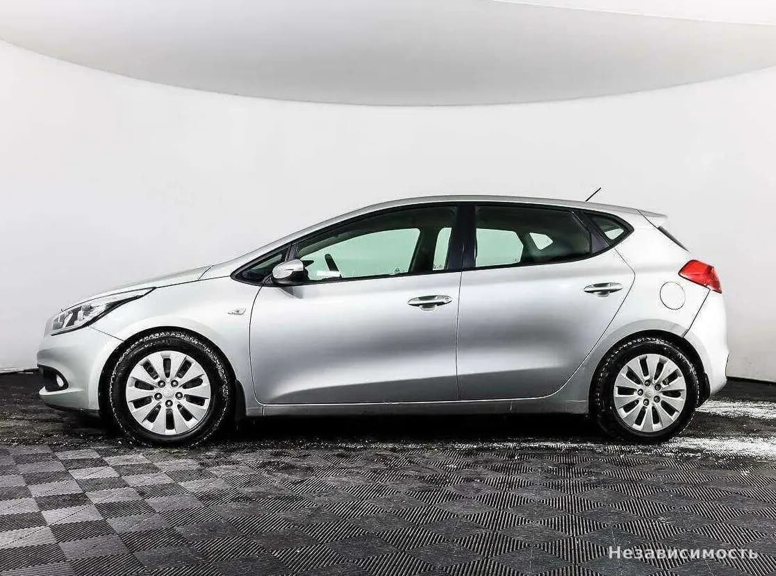 KIA Ceed 2013 с пробегом — фото 8