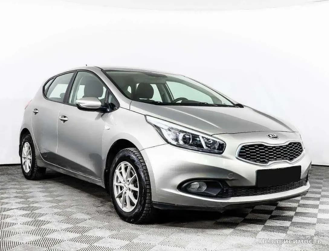 KIA Ceed 2013 с пробегом — фото 3