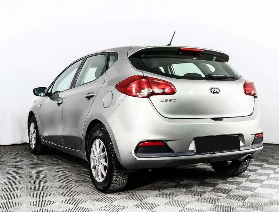 KIA Ceed 2013 с пробегом — фото 6