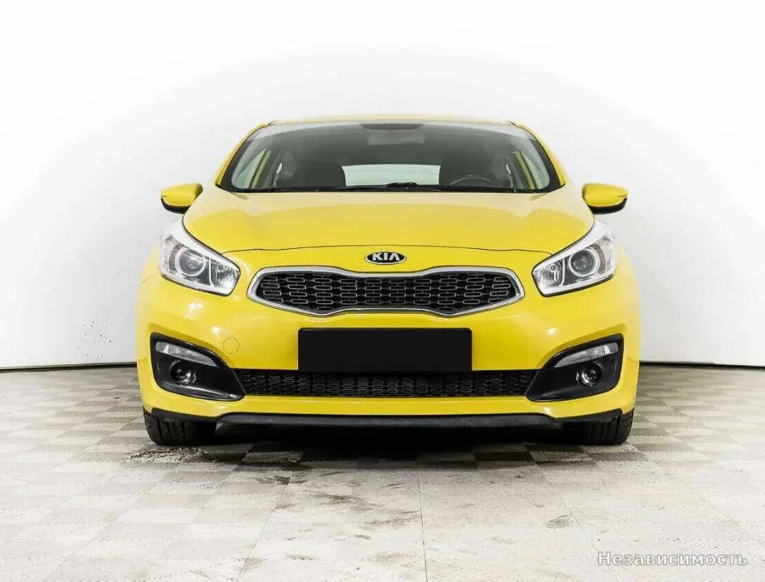 KIA Ceed 2015 с пробегом — фото 2