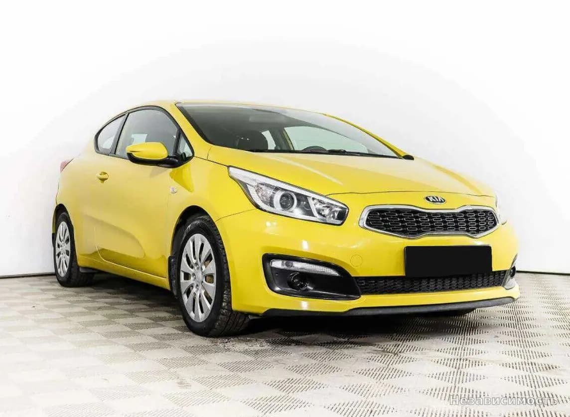 KIA Ceed 2015 с пробегом — фото 3