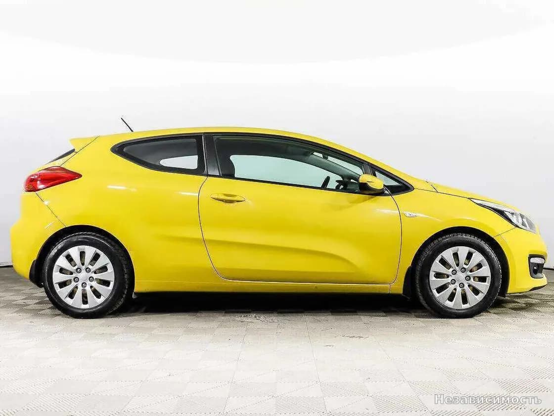 KIA Ceed 2015 с пробегом — фото 4