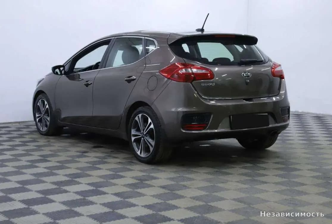 KIA Ceed 2015 с пробегом — фото 2