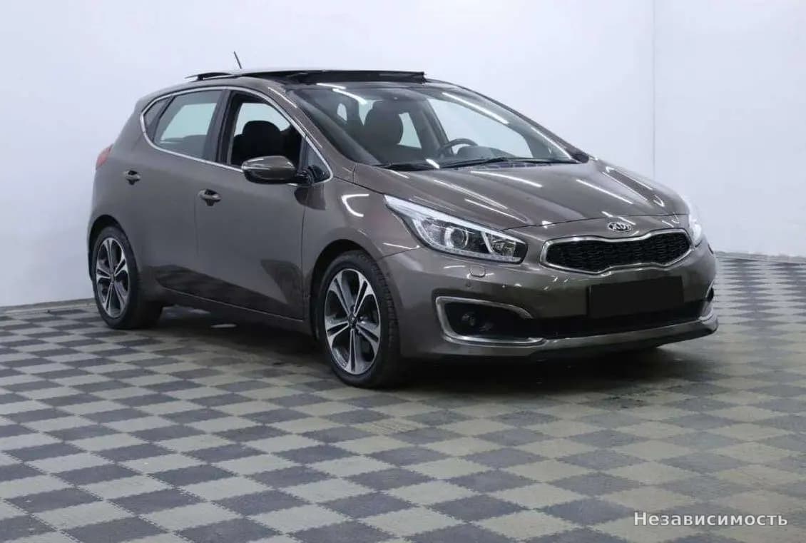 KIA Ceed 2015 с пробегом — фото 3