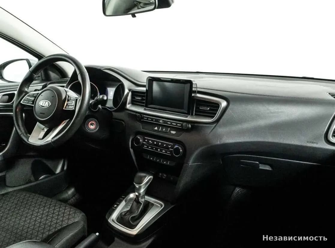 KIA Ceed 2020 с пробегом — фото 9