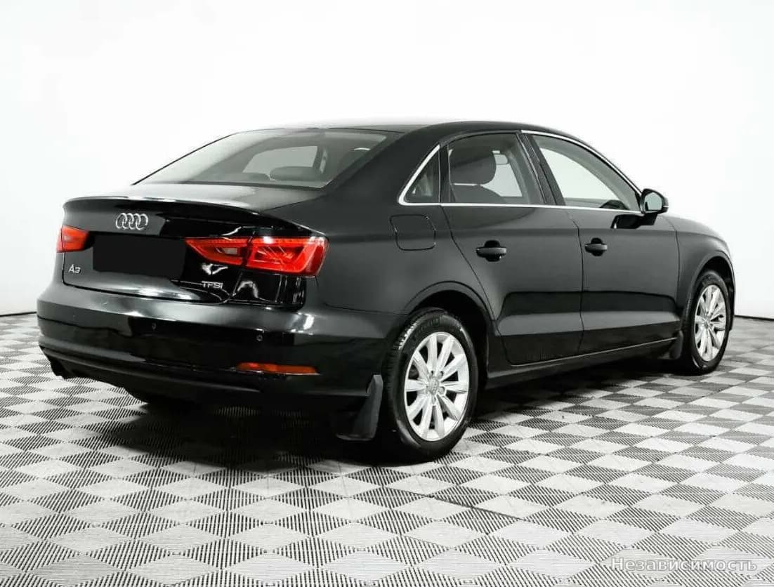 Audi A3 2016 с пробегом — фото 5