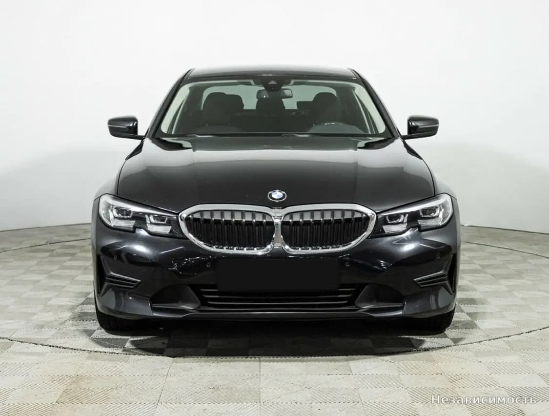 BMW 3 серии 2019 с пробегом — фото 2