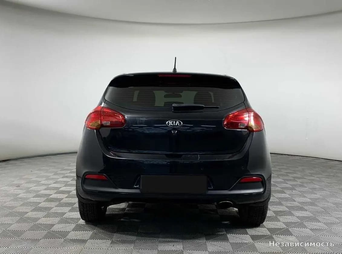 KIA Ceed 2014 с пробегом — фото 6