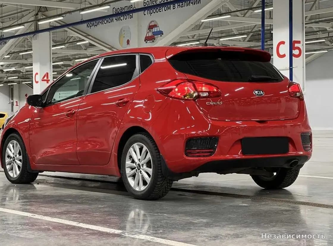KIA Ceed 2016 с пробегом — фото 7