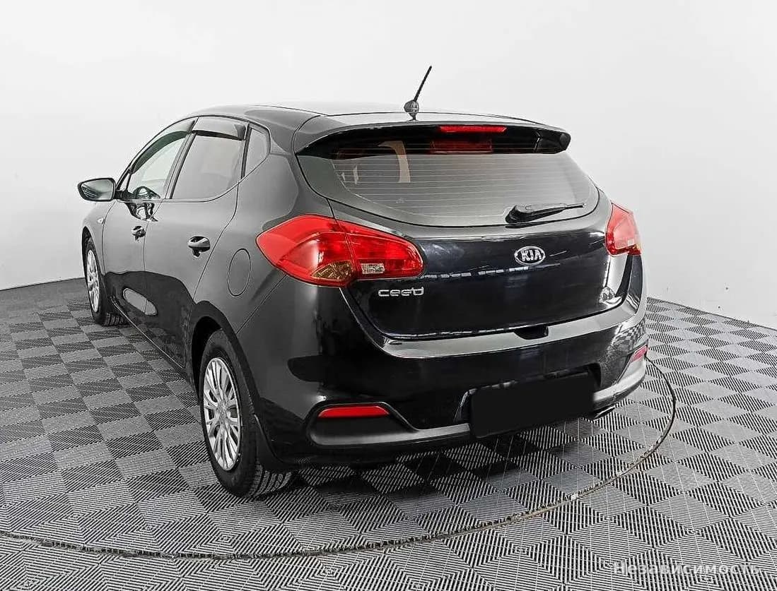 KIA Ceed 2015 с пробегом — фото 7