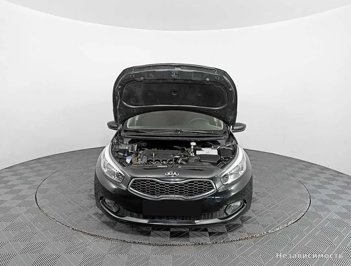 KIA Ceed 2015 с пробегом — фото 9