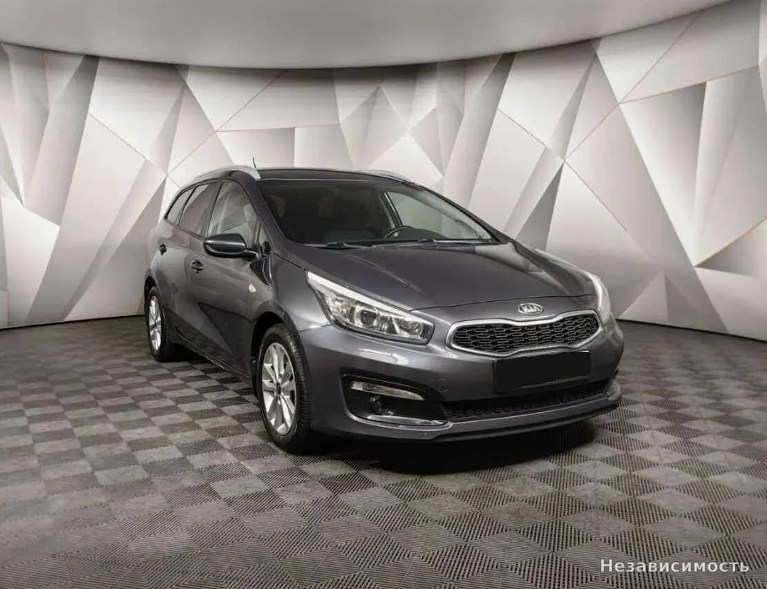 KIA Ceed 2015 с пробегом — фото 3
