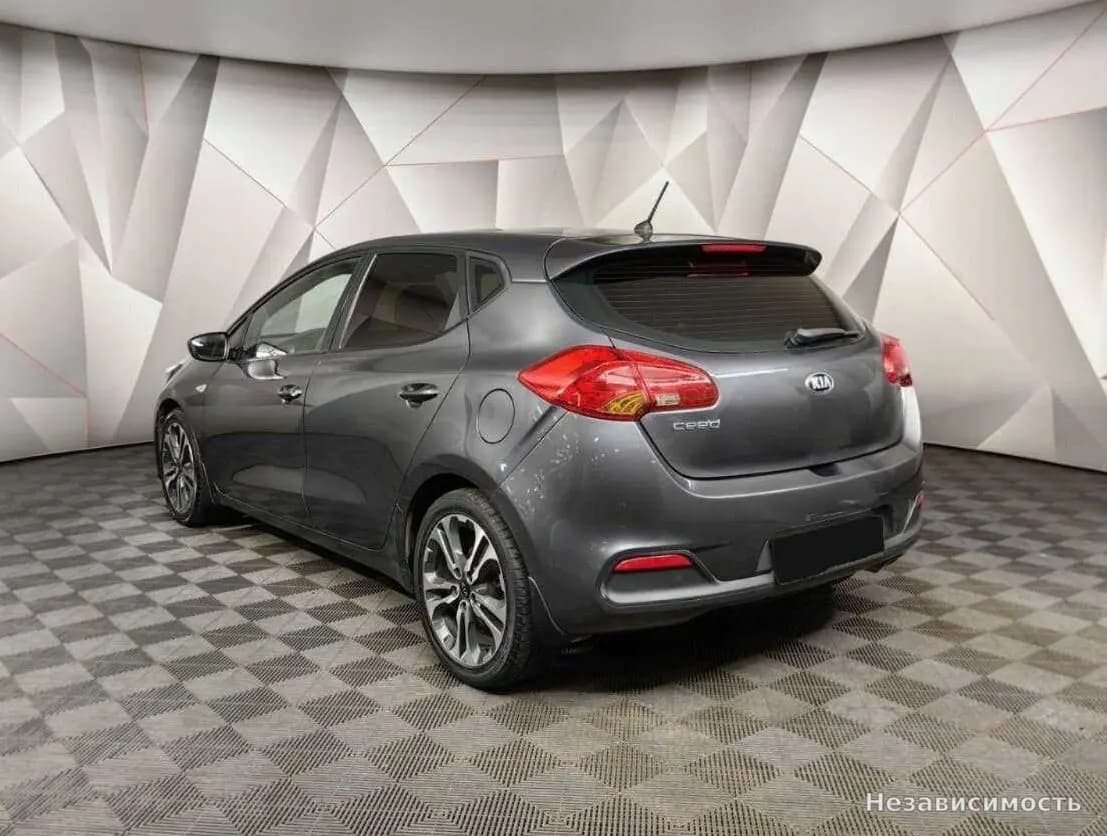KIA Ceed 2014 с пробегом — фото 4