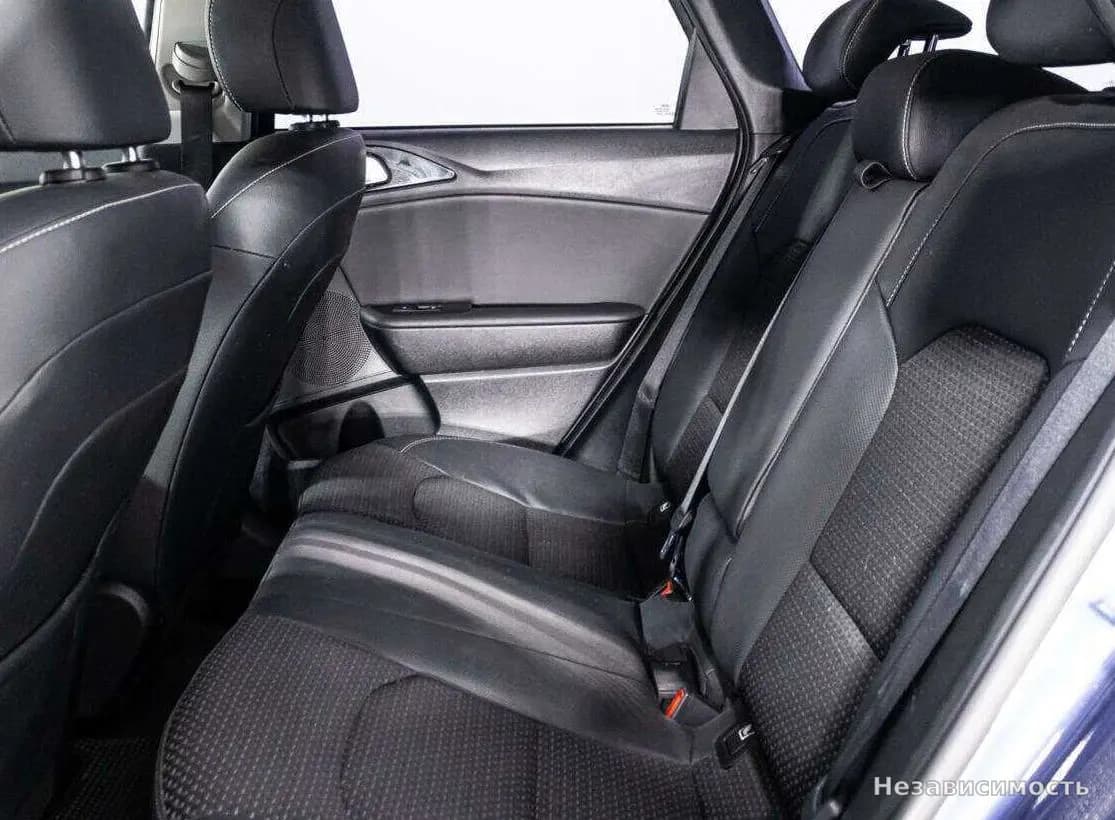 KIA Ceed 2019 с пробегом — фото 10