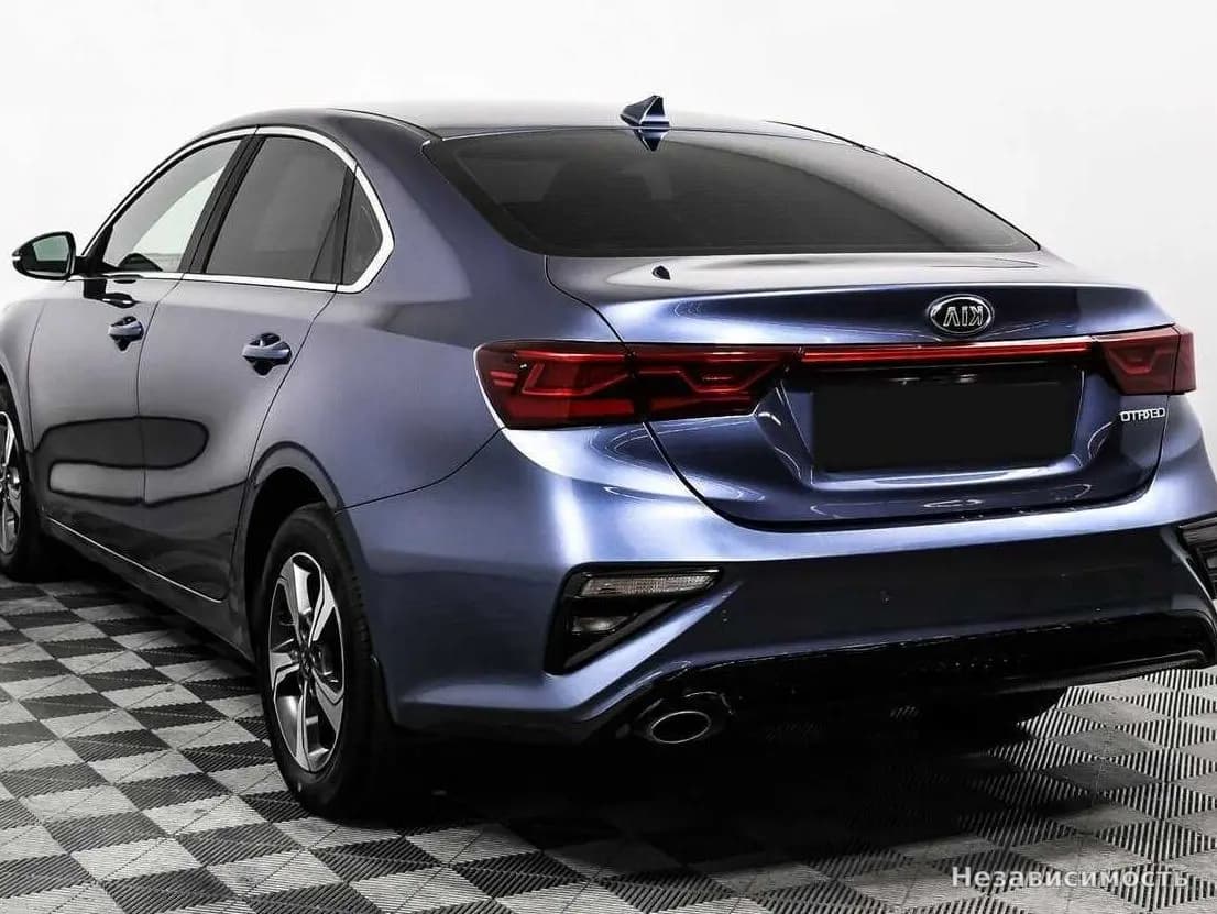 KIA Cerato 2018 с пробегом — фото 5