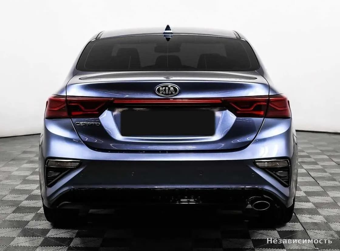 KIA Cerato 2018 с пробегом — фото 6